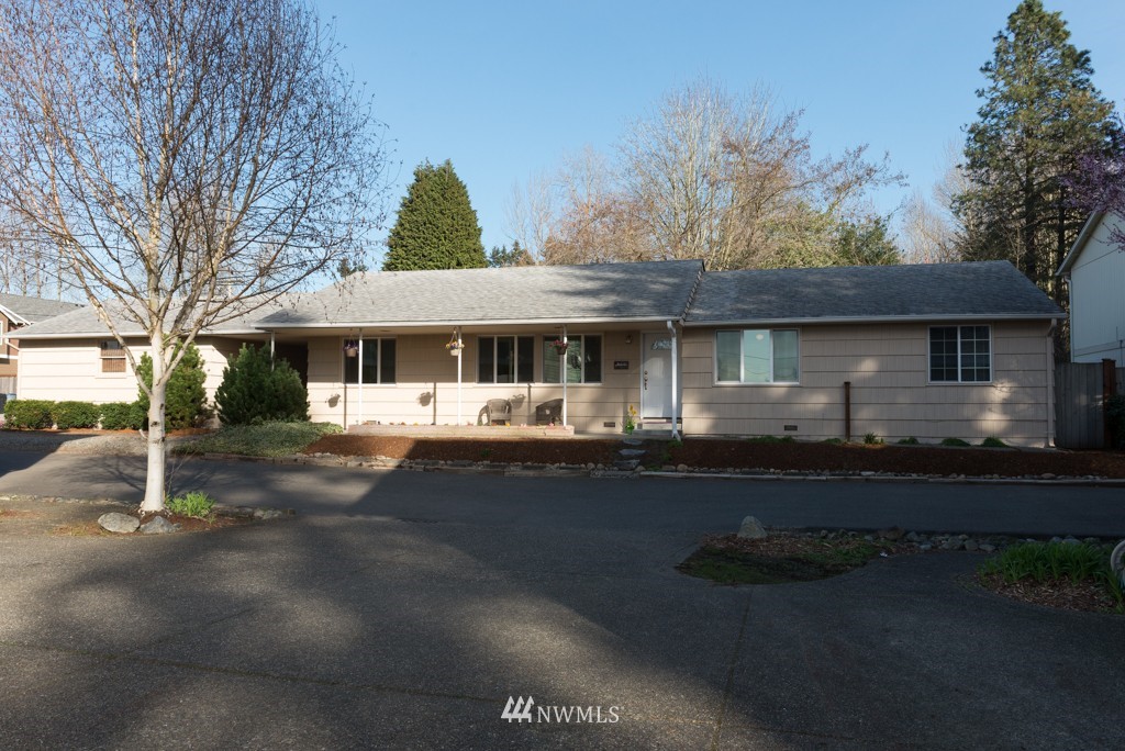982 Chelan Court Northeast Renton, WA 98059 - Photo 1 of 19
