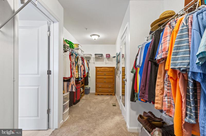 699 Stonegate Road Westminster, MD 21157 - Photo 22 of 38 Walk-in Closet