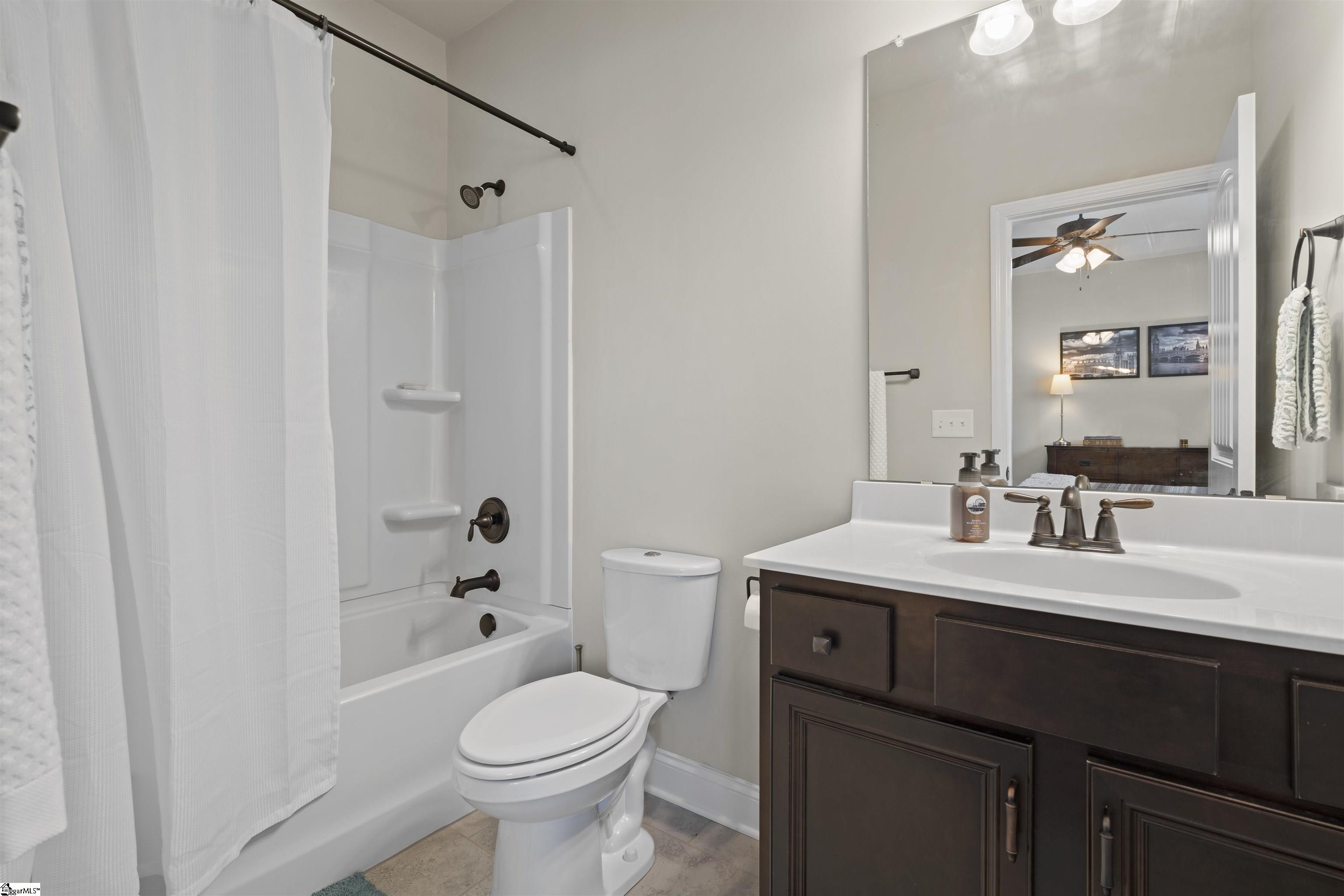 112 Ridgewater Court Fountain Inn, SC 29644 - Photo 24 of 35