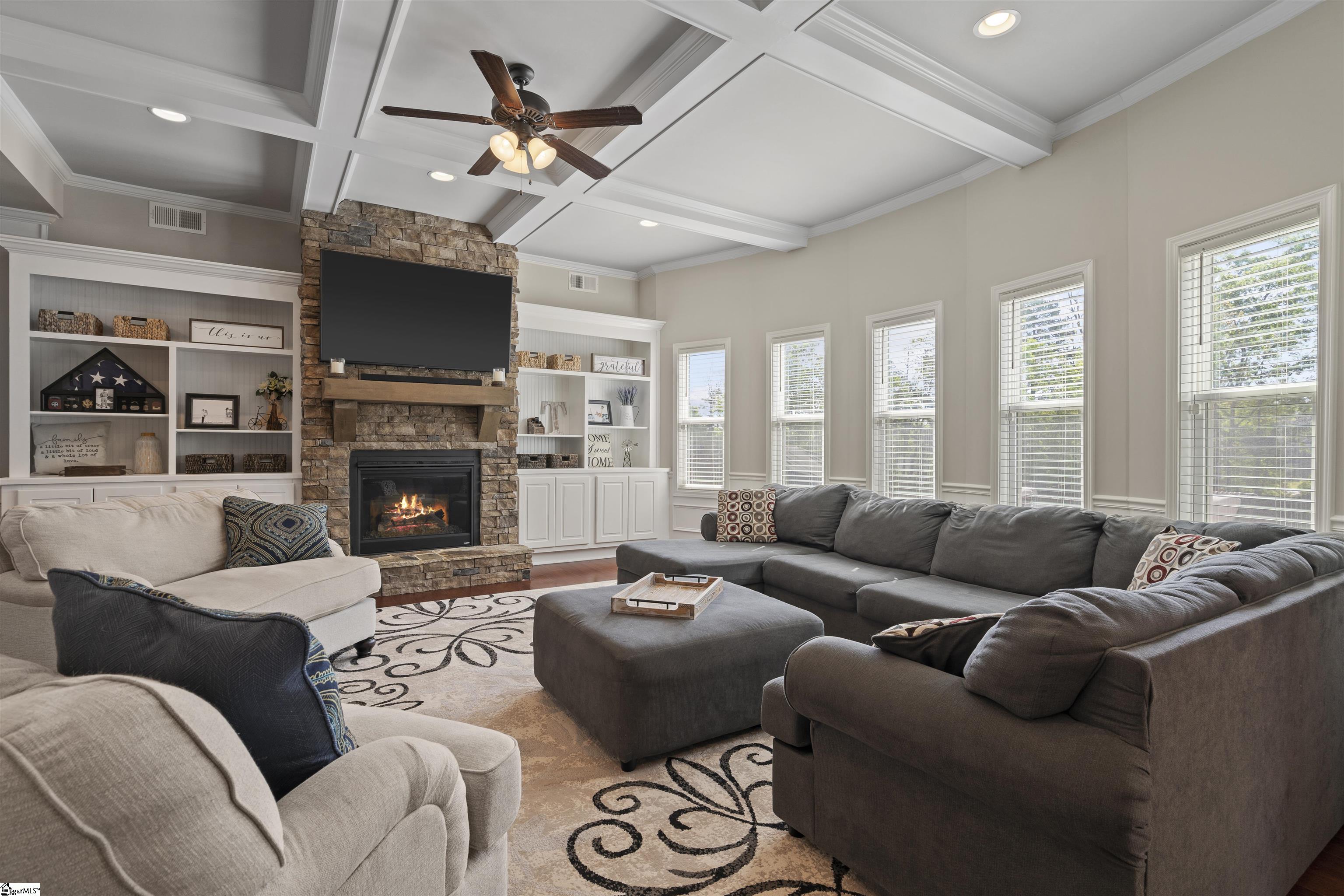112 Ridgewater Court Fountain Inn, SC 29644 - Photo 3 of 35