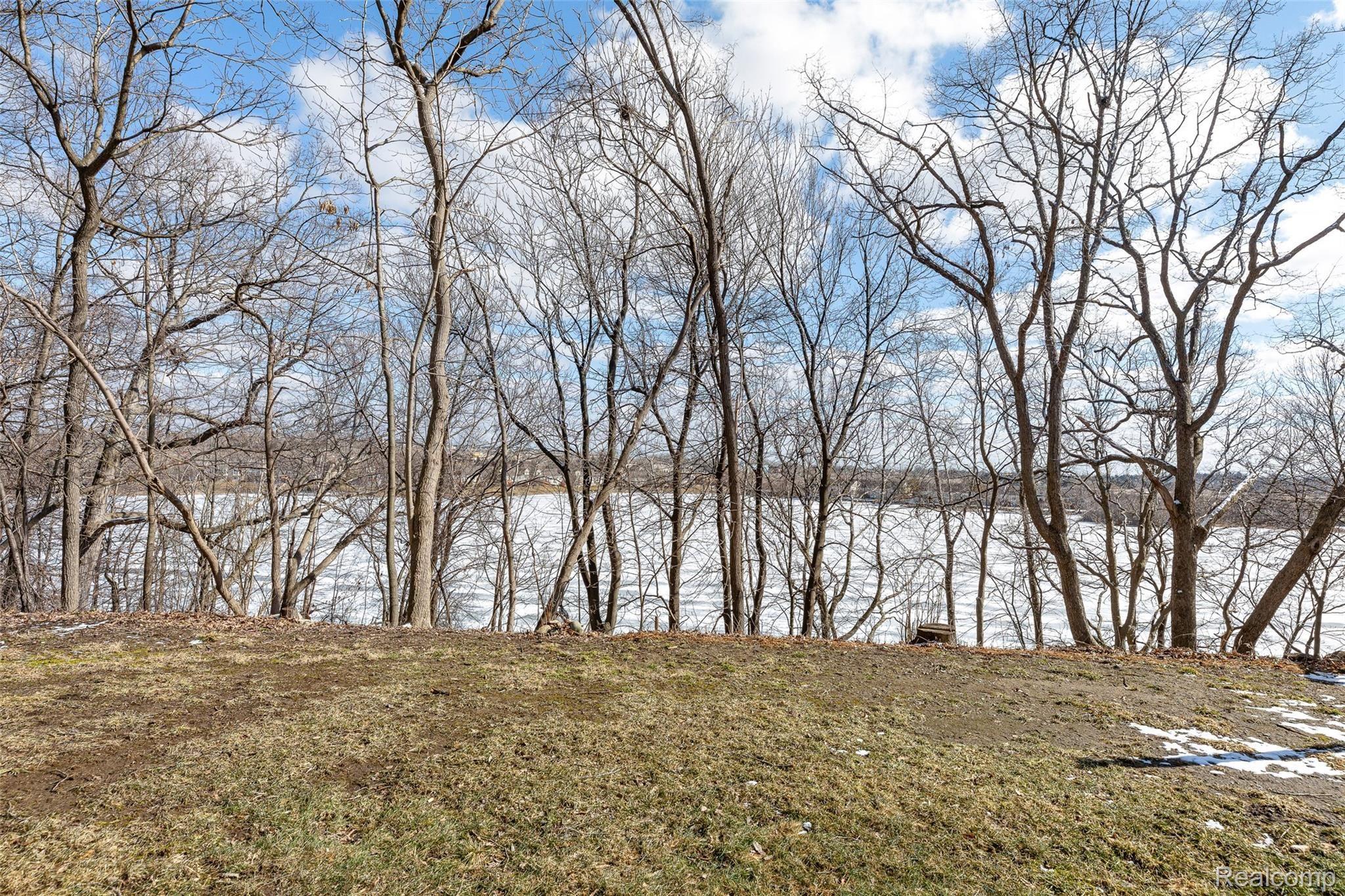 1406 Ora Road Oxford, MI 48371 - Photo 9 of 52 2022.03
