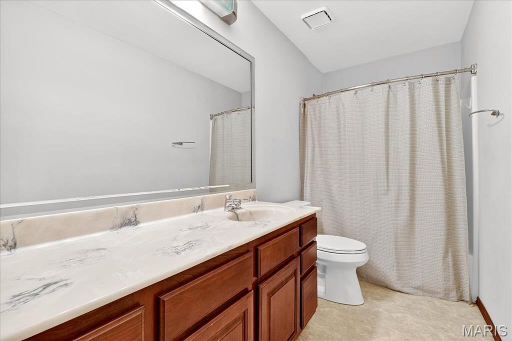 1123 Arbor Spring Court Ballwin, MO 63021 - Photo 23 of 42