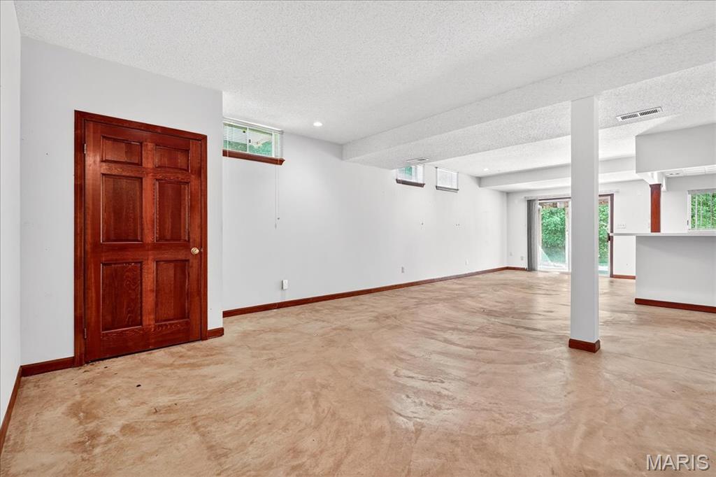 1123 Arbor Spring Court Ballwin, MO 63021 - Photo 26 of 42