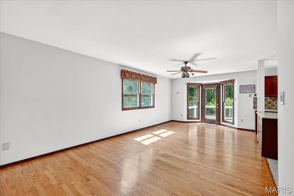 1123 Arbor Spring Court Ballwin, MO 63021 - Photo 8 of 42