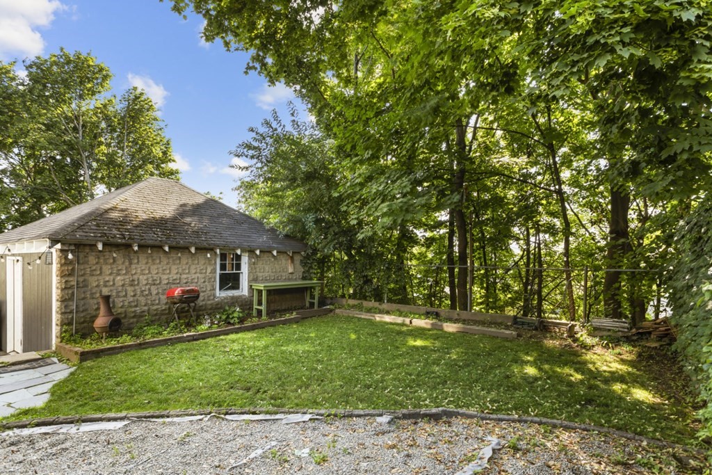 79 Bradford Road Watertown, MA 02472 - Photo 21 of 25