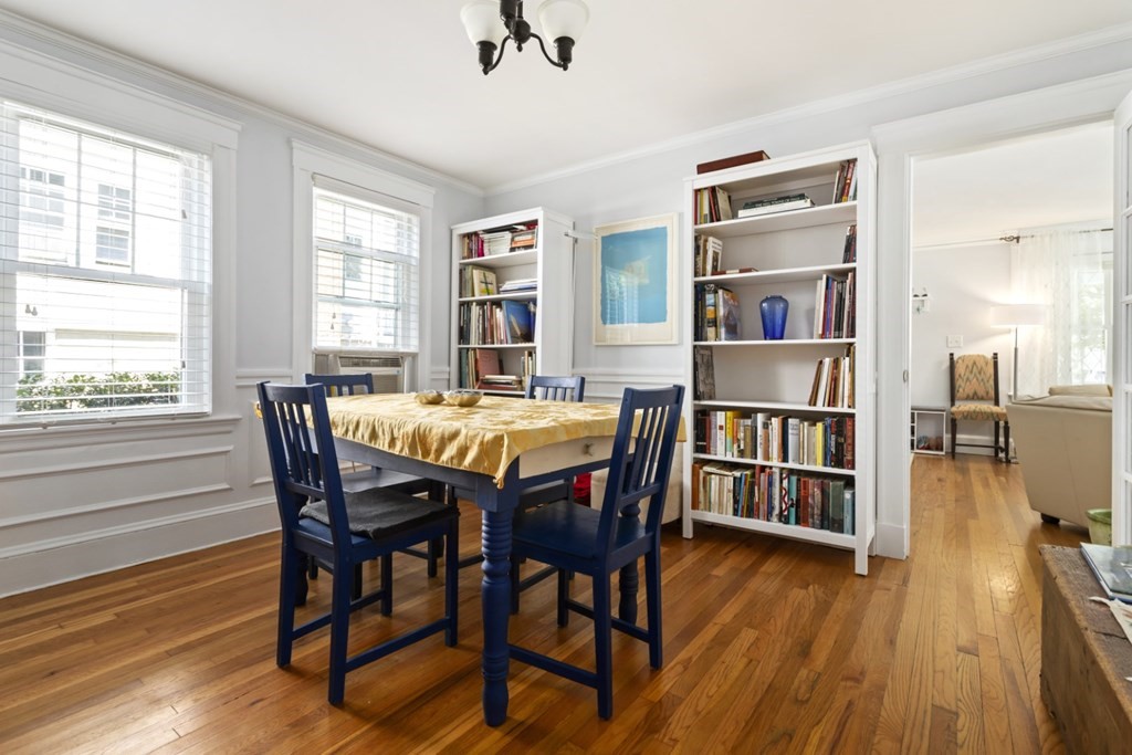 79 Bradford Road Watertown, MA 02472 - Photo 4 of 25