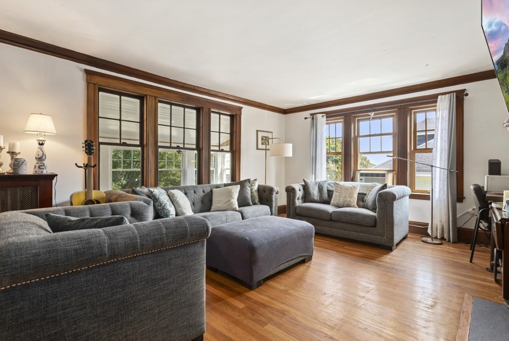 79 Bradford Road Watertown, MA 02472 - Photo 9 of 25
