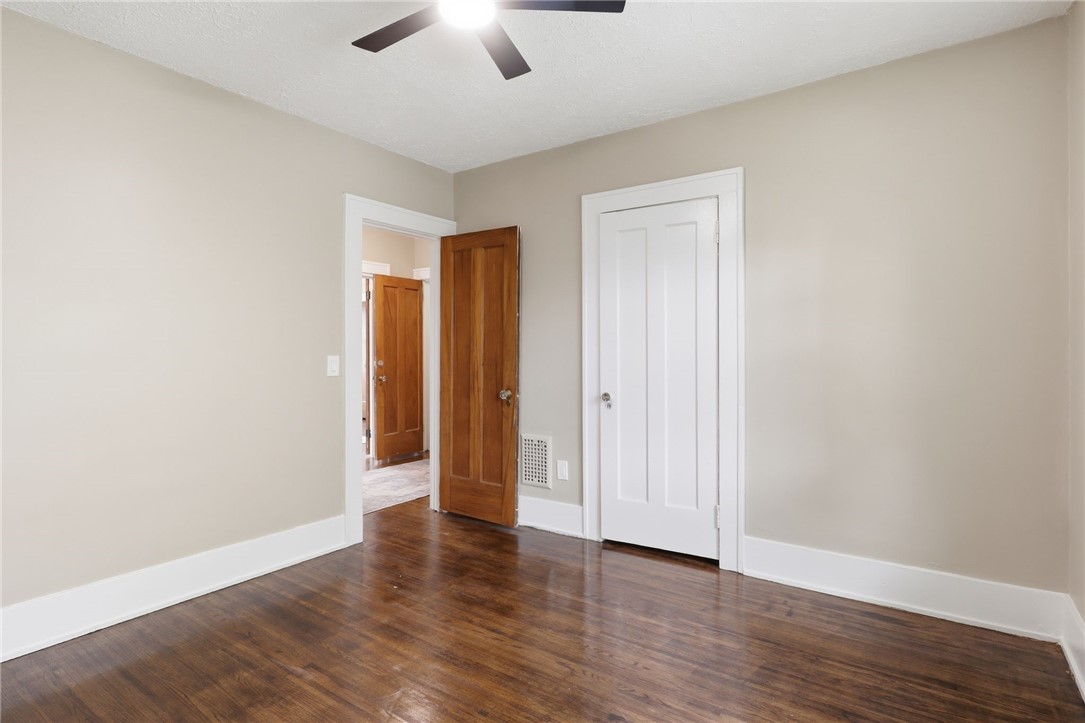 112 Roxborough Road Rochester, NY 14619 - Photo 27 of 35