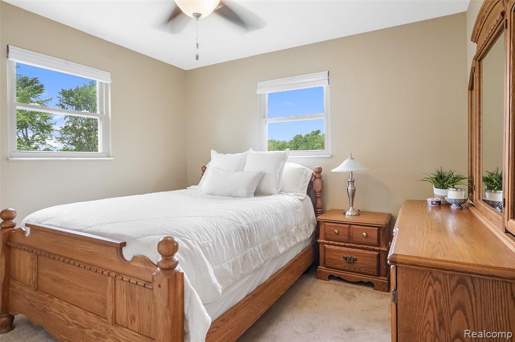 9388 Potter Road Flushing, MI 48433 - Photo 8 of 28