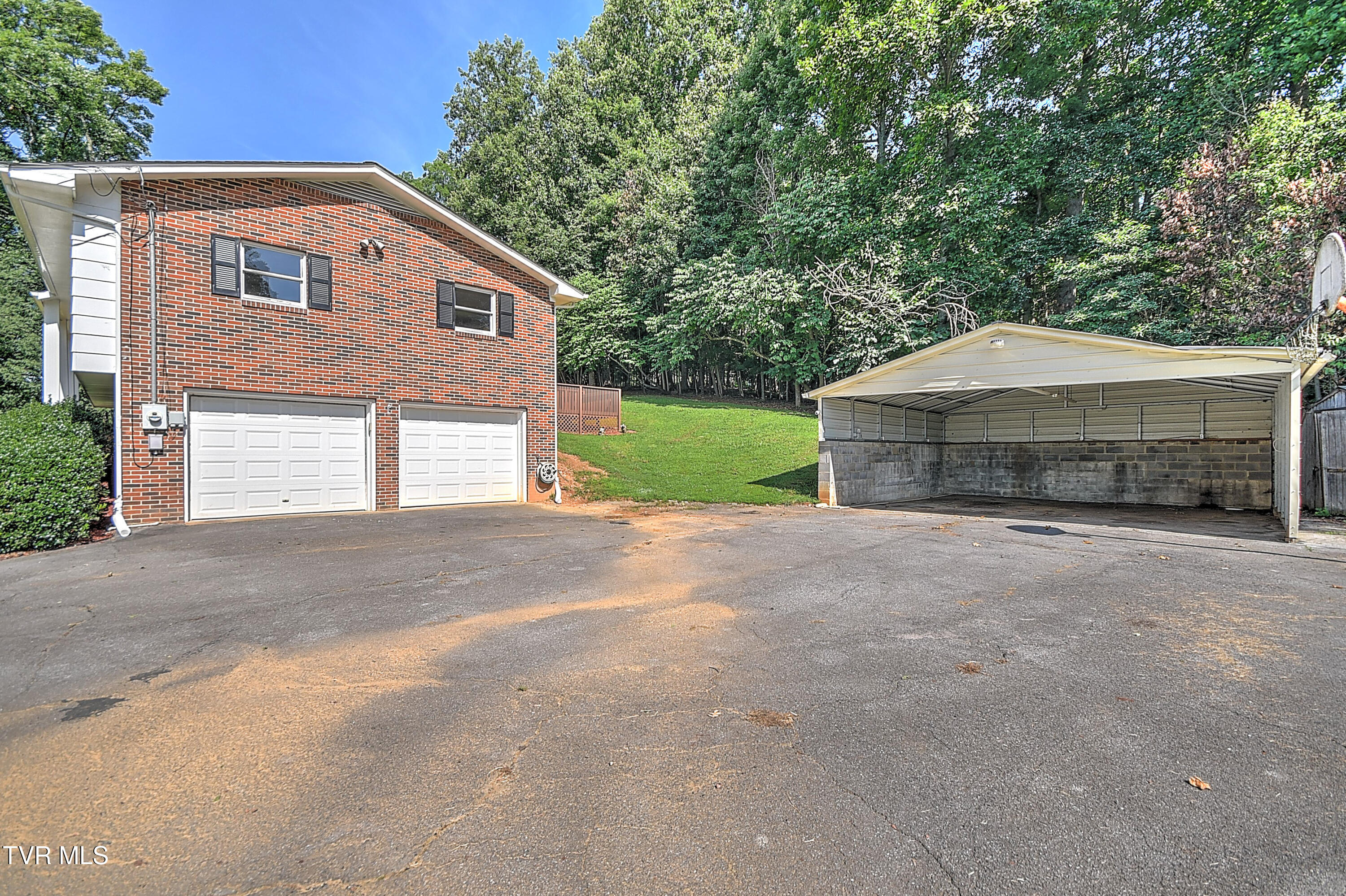 148 Whitehills Road Kingsport, TN 37660 - Photo 36 of 49 148 Whitehill * ES-32