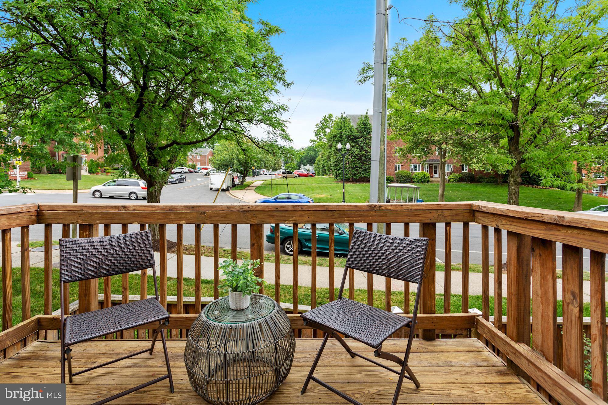 3800 9th Road South Arlington, VA 22204 - Photo 4 of 23
