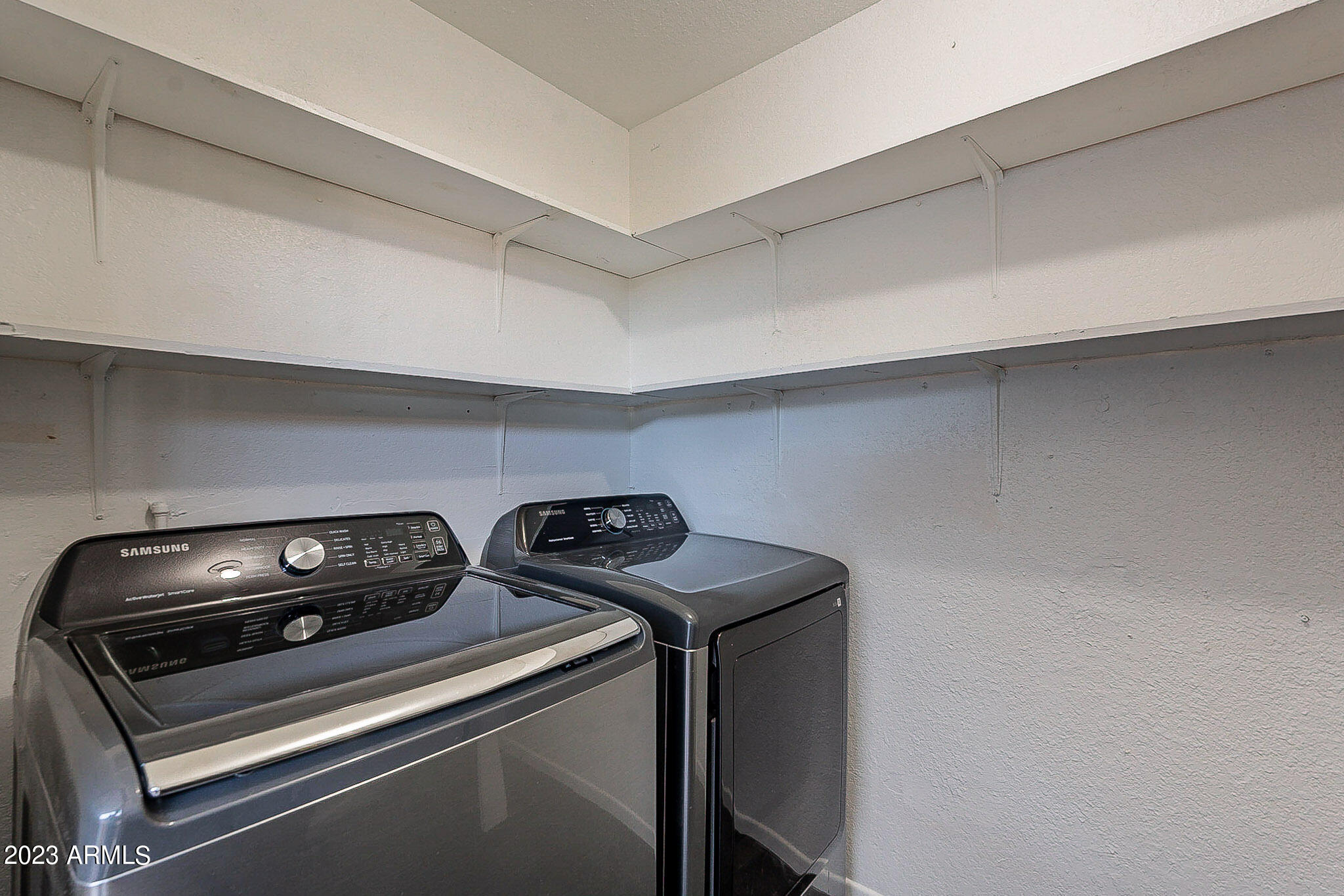1715 North Miller Road Scottsdale, AZ 85257 - Photo 25 of 34 Miller-32