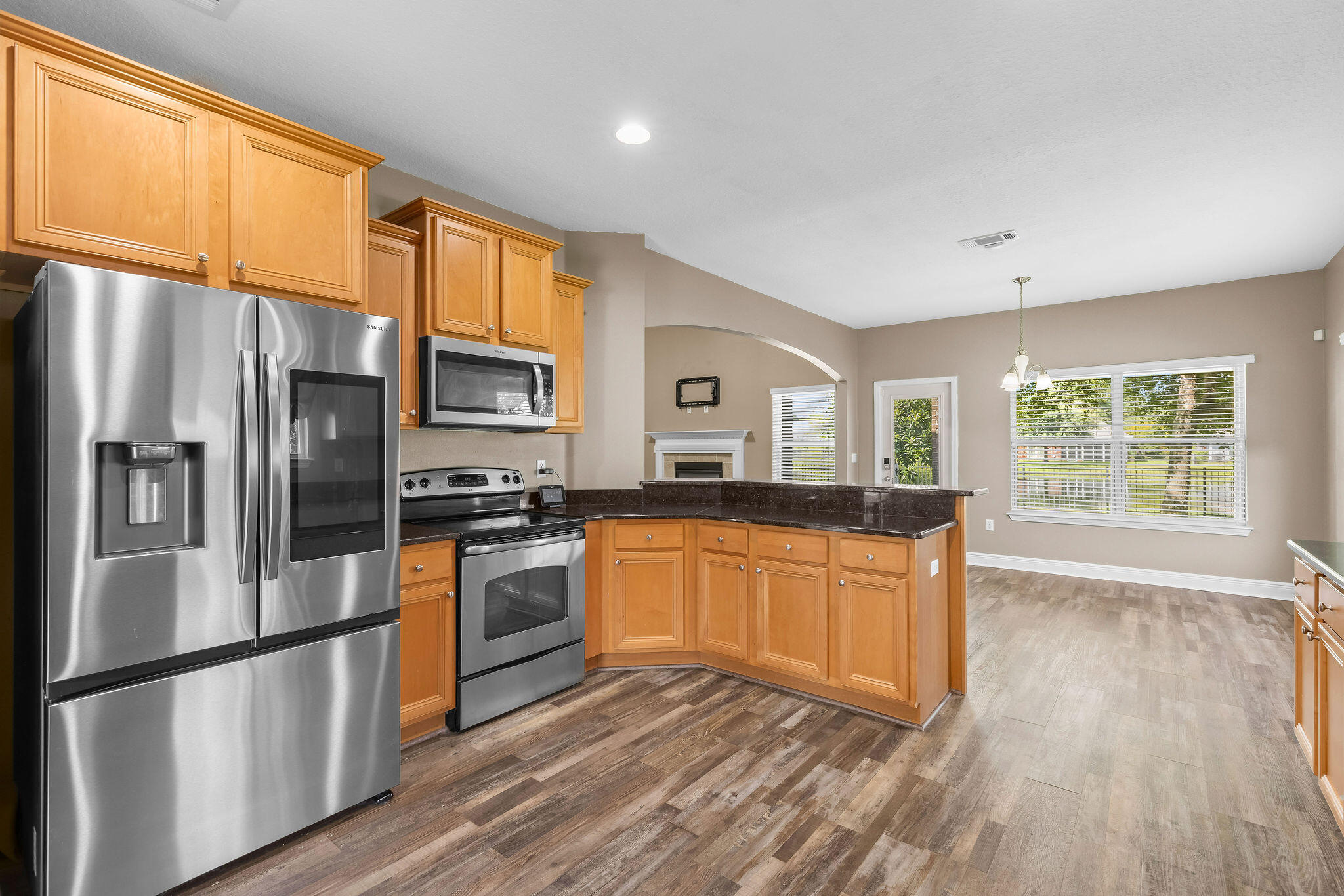 481 Windchime Way Freeport, FL 32439 - Photo 14 of 45 481WindchimeWayInterior-0365