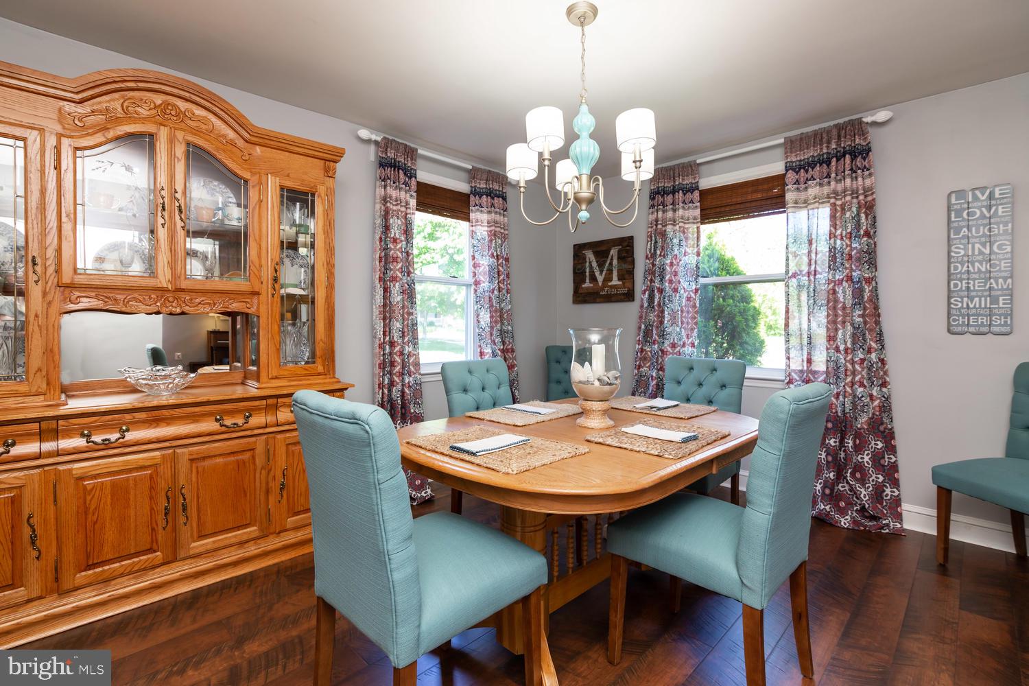 540 Kent Road Springfield, PA 19064 - Photo 7 of 33 Formal Dining Room