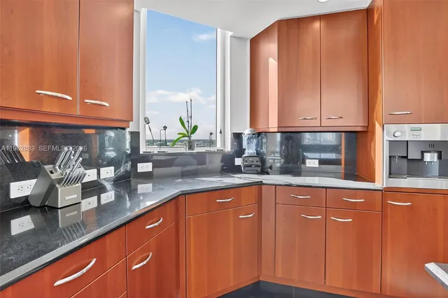 $20,000 | 6000 Island Boulevard, Unit 1208, Aventura, FL 33160