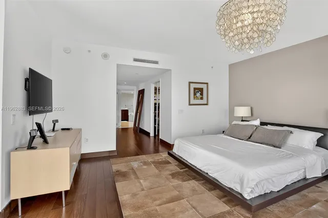 $20,000 | 6000 Island Boulevard, Unit 1208, Aventura, FL 33160