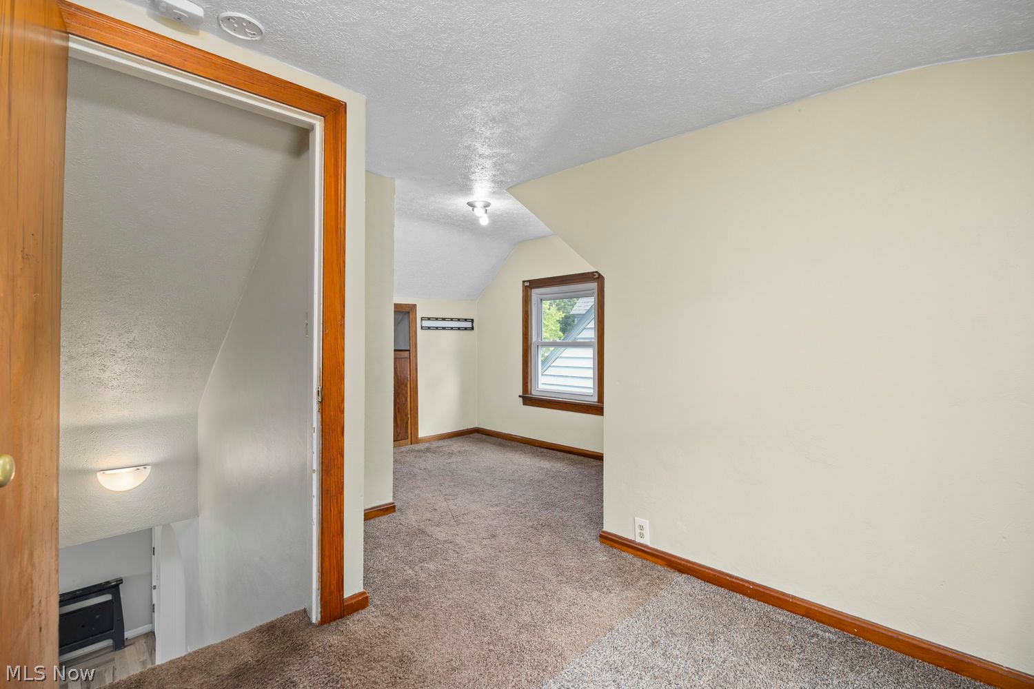 5459 Ridgewood Street Lorain, OH 44055 - Photo 19 of 38