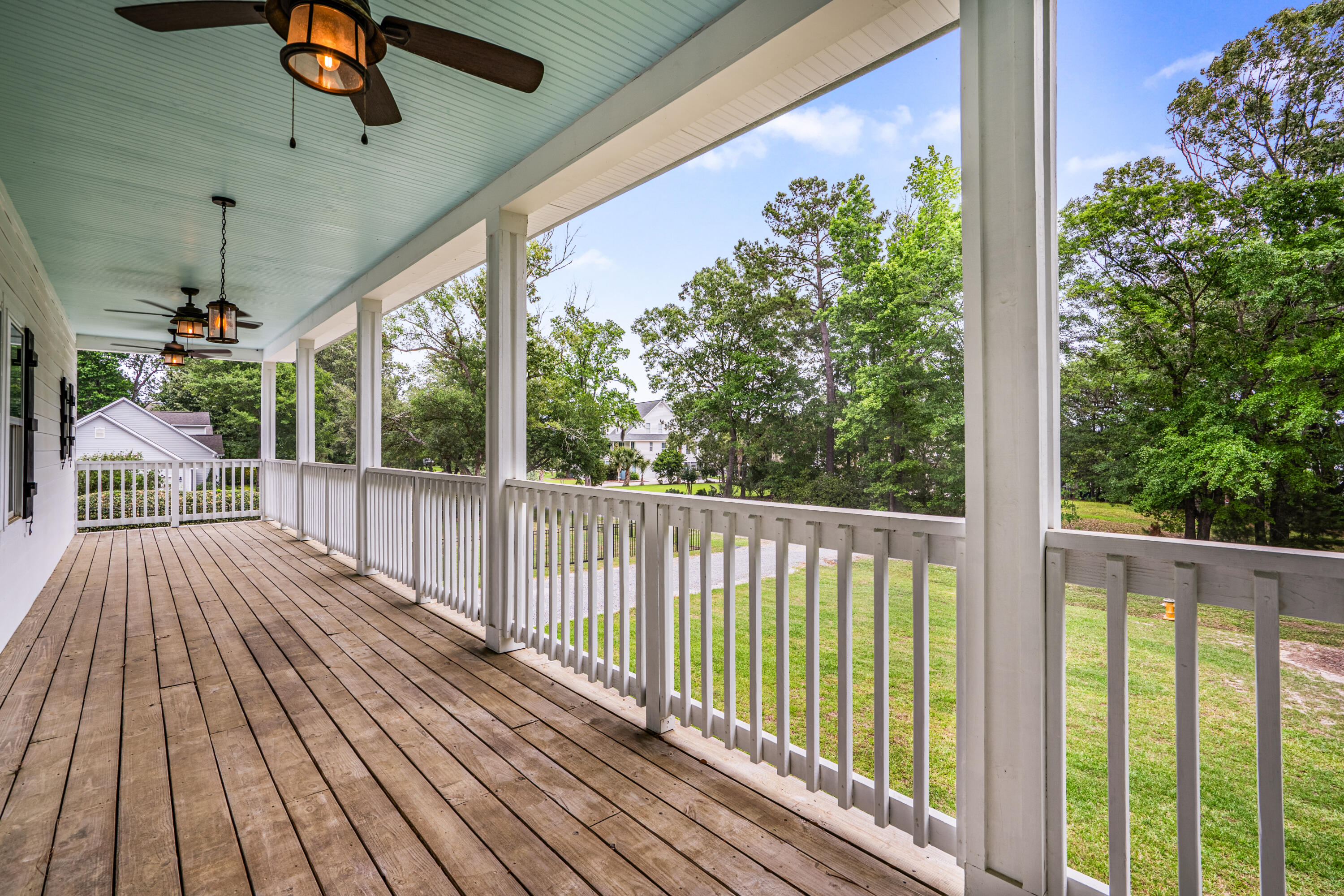5681 Captain Kidd Road Hollywood, SC 29449 - Photo 12 of 49 Upper Level Front Porch