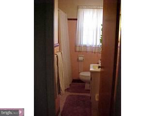 11 Valley Road Wyomissing, PA 19610 - Photo 6 of 6 Gallery Image 6