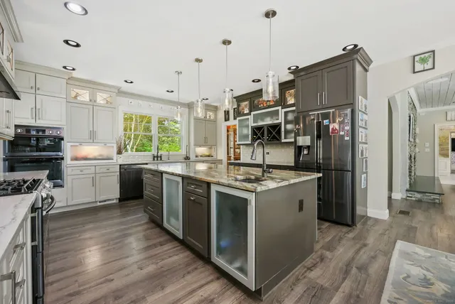 $1,499,000 | 625 State Street, Guilford, CT 06437