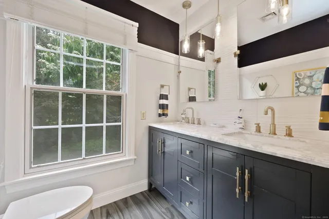 $1,499,000 | 625 State Street, Guilford, CT 06437