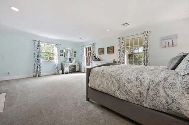 $1,499,000 | 625 State Street, Guilford, CT 06437