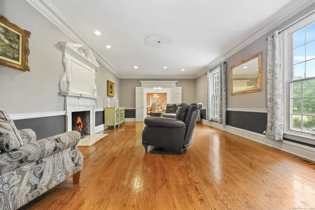 $1,499,000 | 625 State Street, Guilford, CT 06437