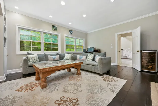 $1,499,000 | 625 State Street, Guilford, CT 06437