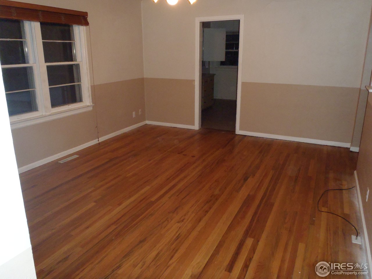 915 East Prospect Road Fort Collins, CO 80525 - Photo 4 of 15 Living Room
