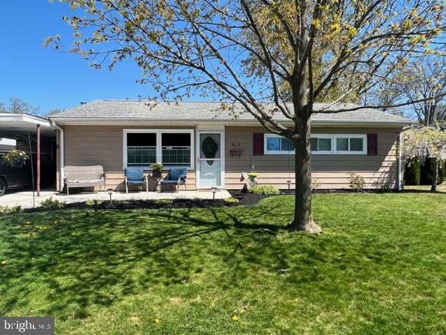 70 Black Walnut Road Levittown, PA 19057 - Photo 2 of 13 Gallery Image 2