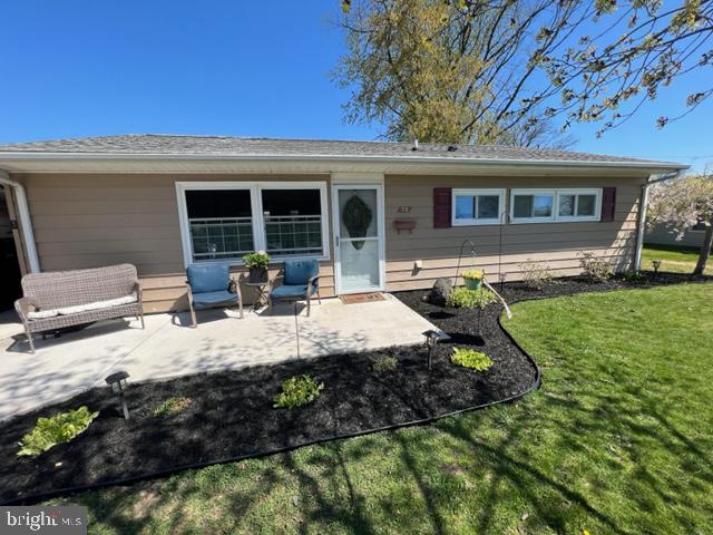 70 Black Walnut Road Levittown, PA 19057 - Photo 3 of 13 Gallery Image 3
