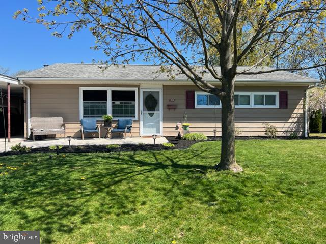 70 Black Walnut Road Levittown, PA 19057 - Photo 4 of 13 Gallery Image 4