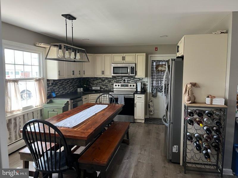 70 Black Walnut Road Levittown, PA 19057 - Photo 7 of 13 Gallery Image 7