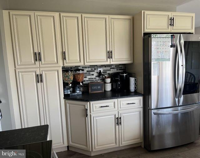 70 Black Walnut Road Levittown, PA 19057 - Photo 9 of 13 Gallery Image 9