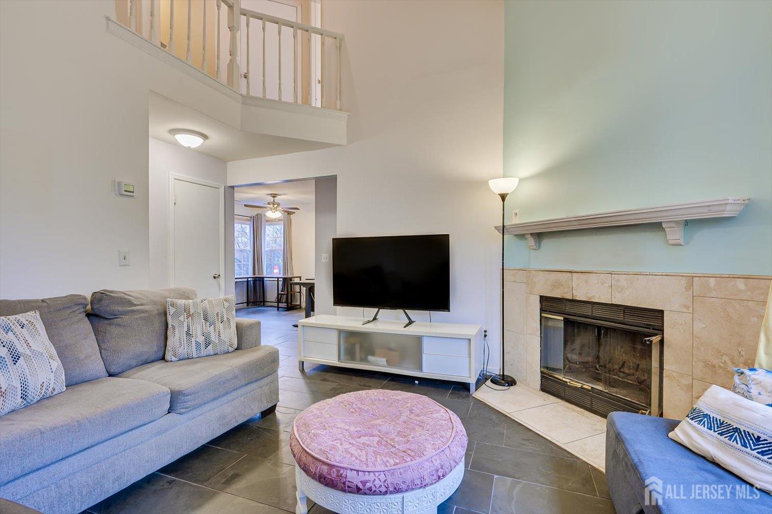 63 Renaissance Lane New Brunswick, NJ 08901 - Photo 5 of 19