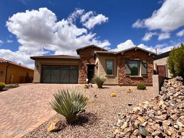 $3,200 | 13289 North Rainbow Cactus Court, Oro Valley, AZ 85755