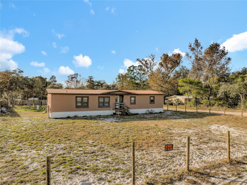 45797 Ohio Street Paisley, FL 32767 - Photo 2 of 43