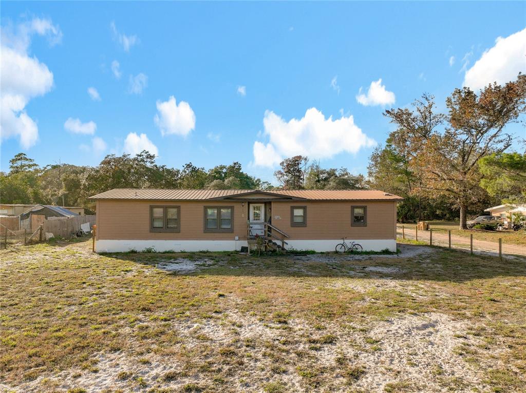 45797 Ohio Street Paisley, FL 32767 - Photo 3 of 43