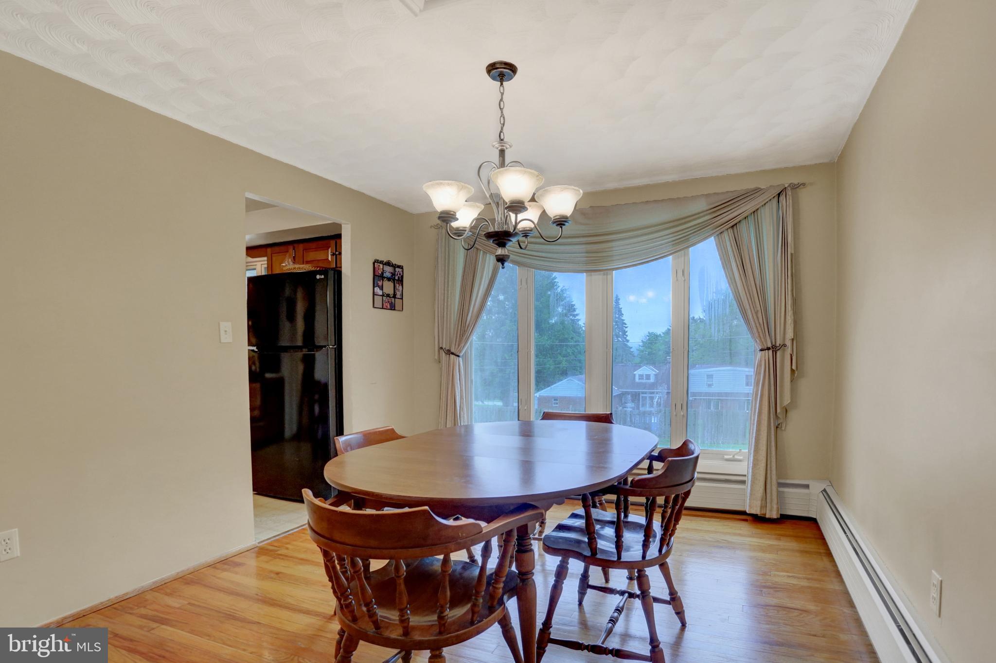 330 Hillcrest Road York, PA 17403 - Photo 11 of 32