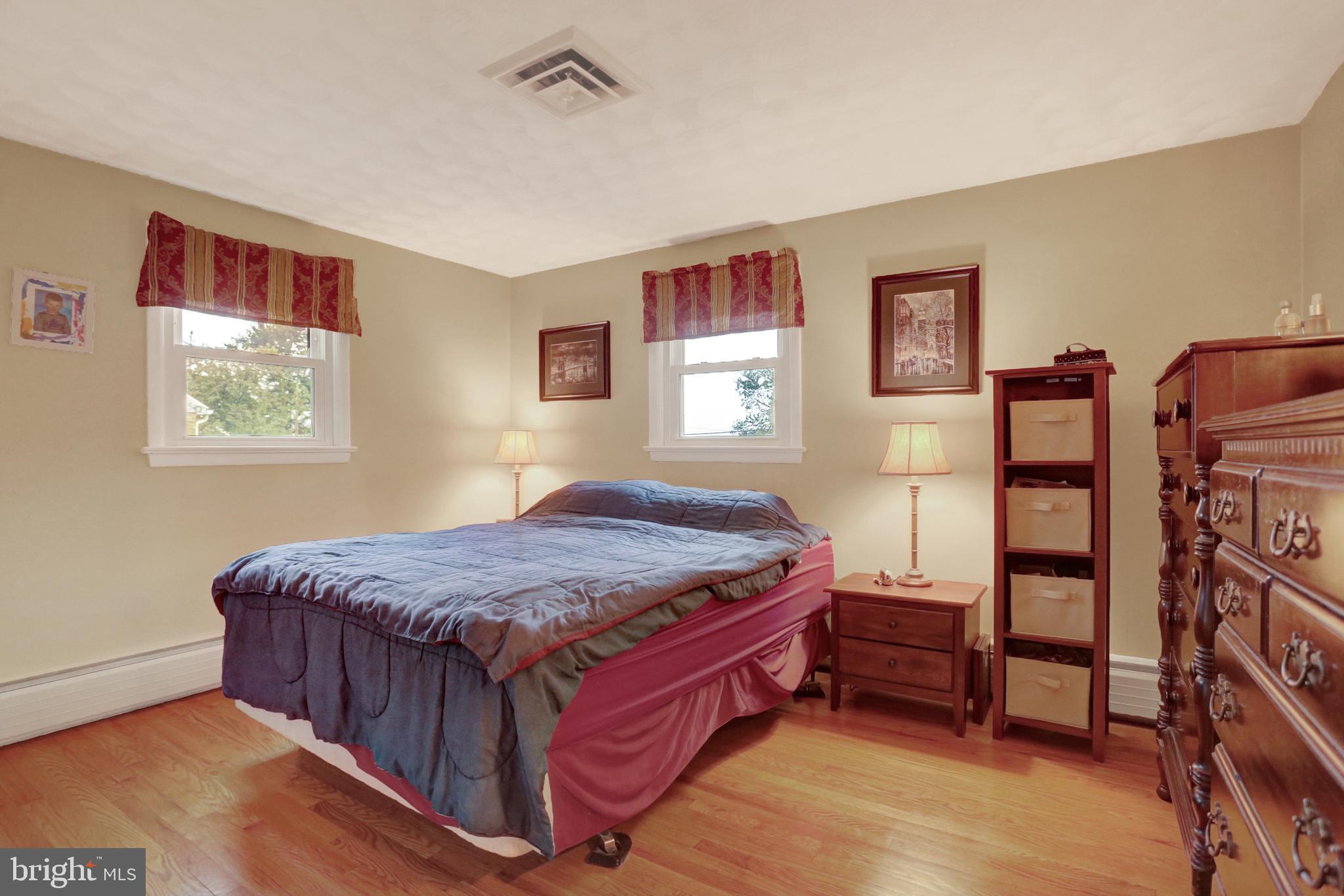 330 Hillcrest Road York, PA 17403 - Photo 15 of 32 Master Bedroom
