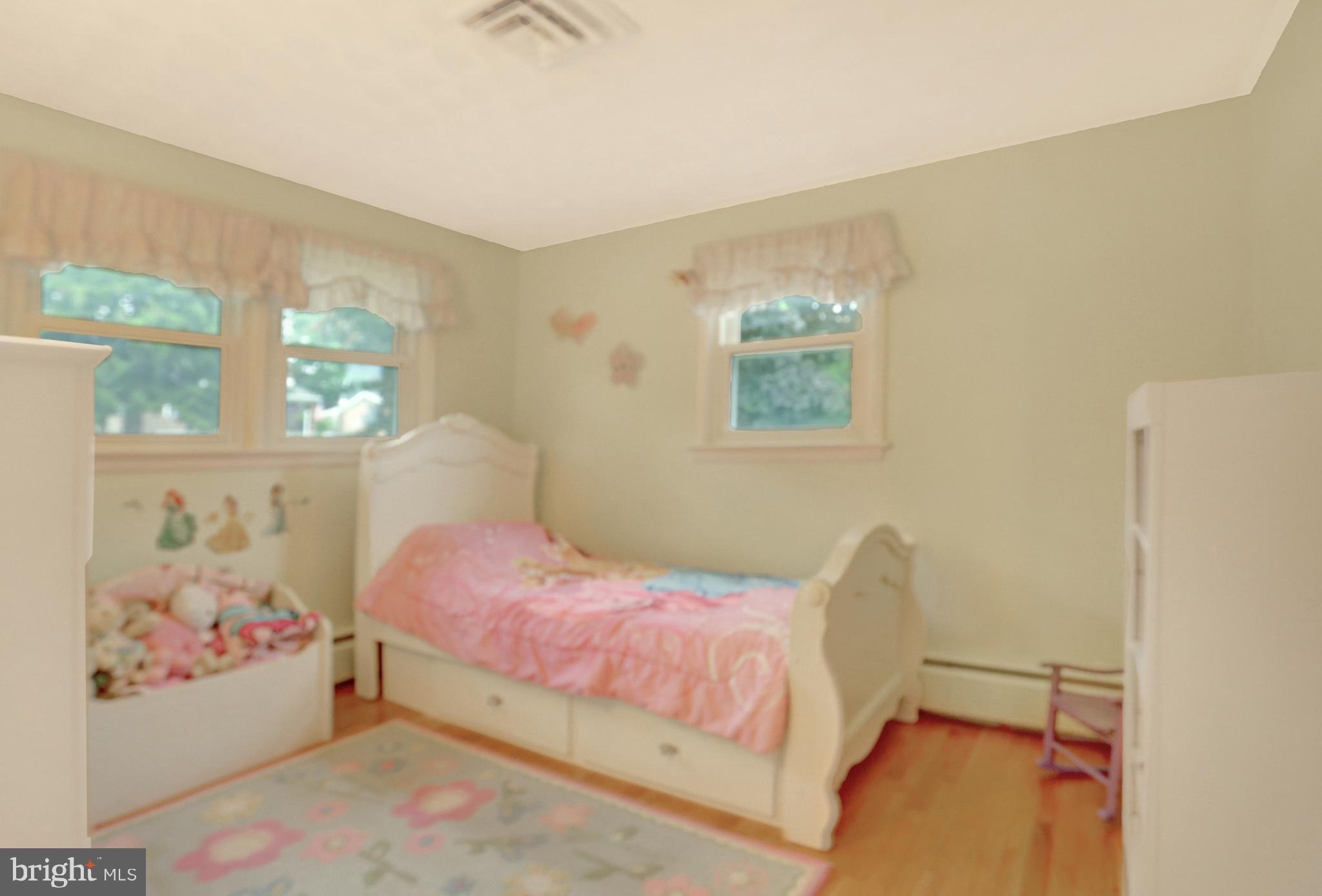 330 Hillcrest Road York, PA 17403 - Photo 18 of 32