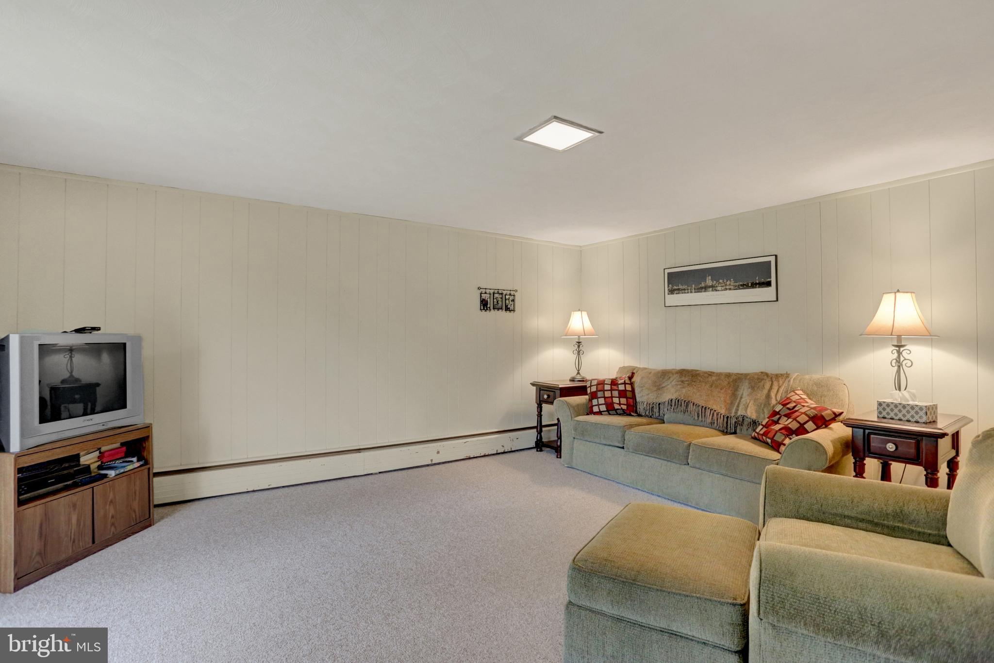 330 Hillcrest Road York, PA 17403 - Photo 24 of 32