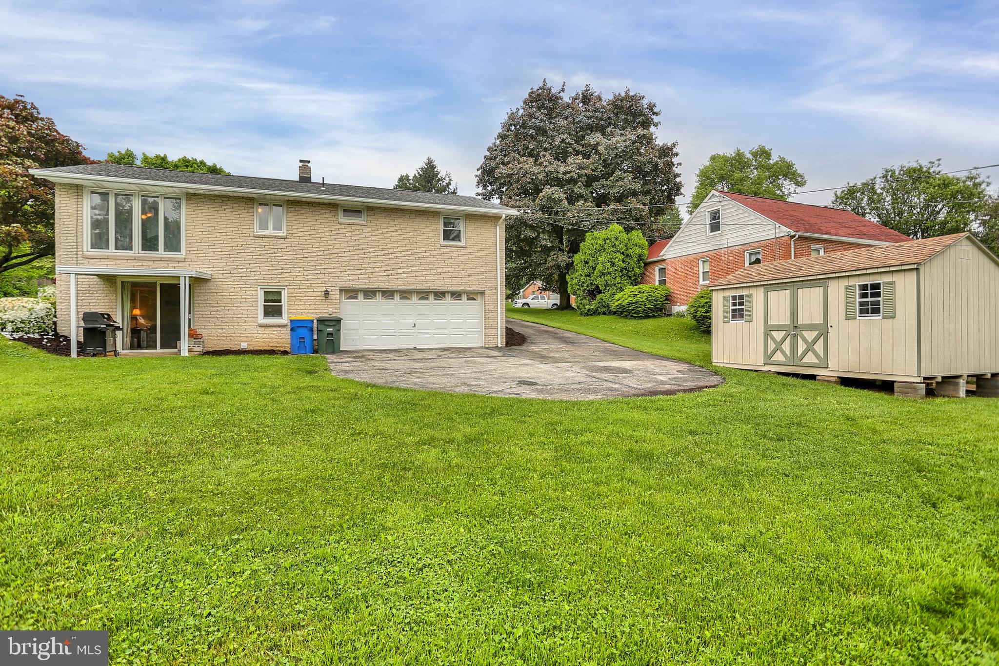 330 Hillcrest Road York, PA 17403 - Photo 32 of 32
