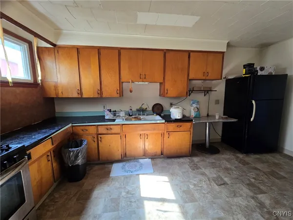 $189,900 | 410 Ash Street, Syracuse, NY 13208