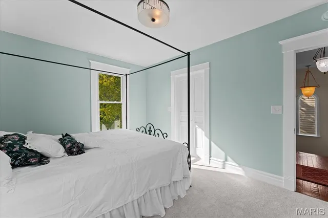 $299,900 | 617 East A Street, Belleville, IL 62220