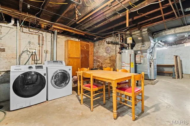 $299,900 | 617 East A Street, Belleville, IL 62220