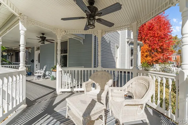 $299,900 | 617 East A Street, Belleville, IL 62220