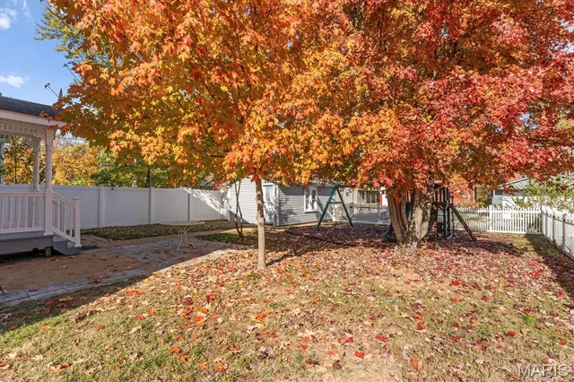 $299,900 | 617 East A Street, Belleville, IL 62220