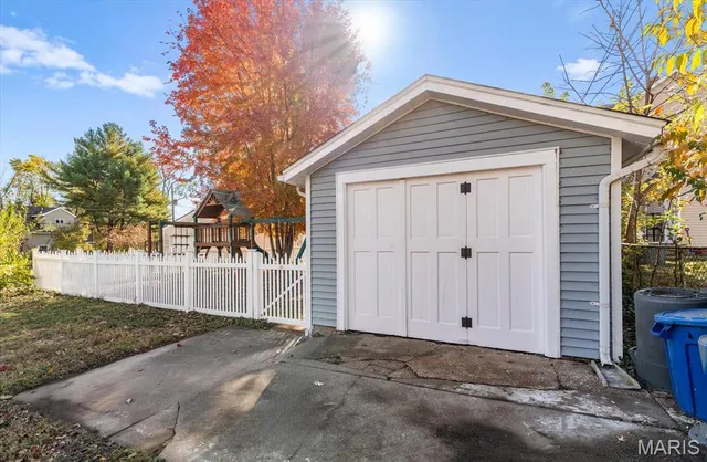 $299,900 | 617 East A Street, Belleville, IL 62220