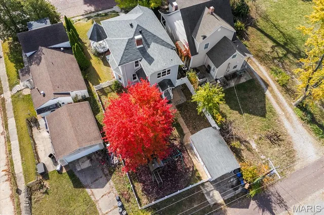 $299,900 | 617 East A Street, Belleville, IL 62220